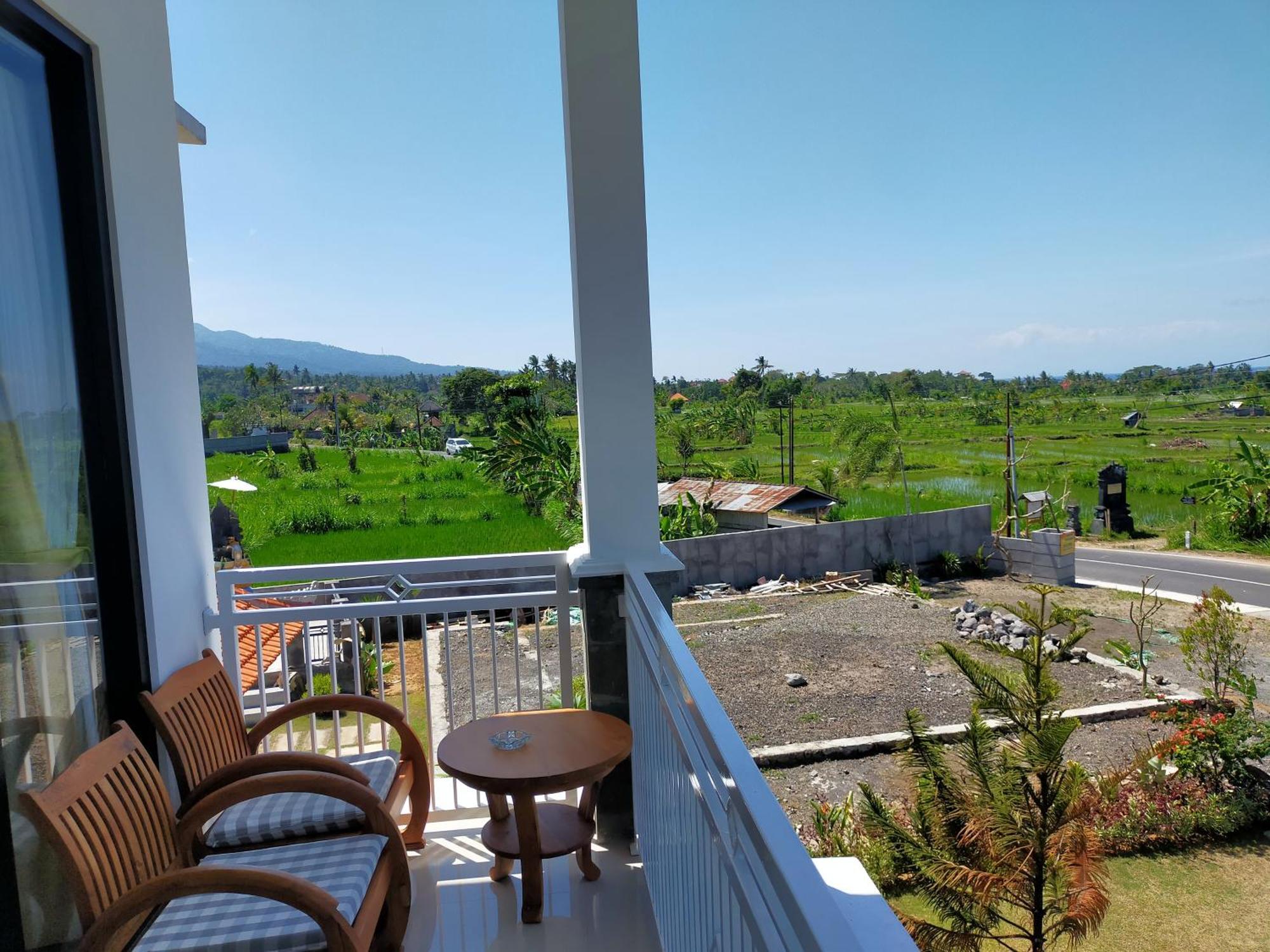 Limun Bed & Breakfast