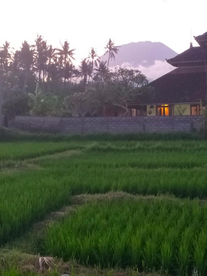 Bed & Breakfast Limun Amlapura