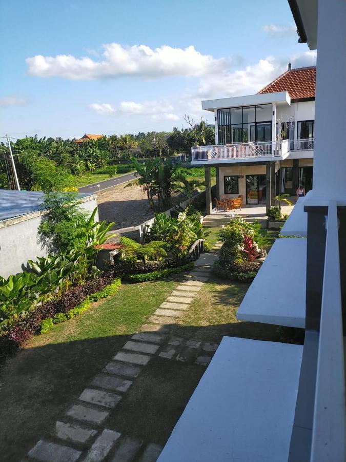 Limun Bed & Breakfast *